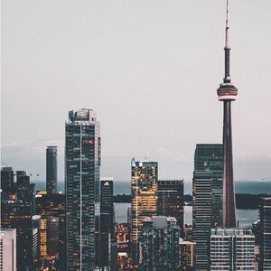 Meet your Posher, Kendra ☺️